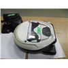 Image 2 : ESTATE:  SAMSUNG BOT VACUUM