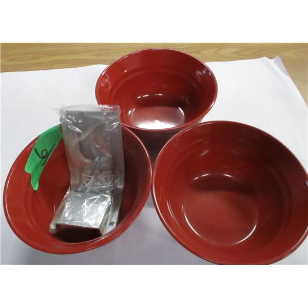 ESTATE:  3 PLANT POTS