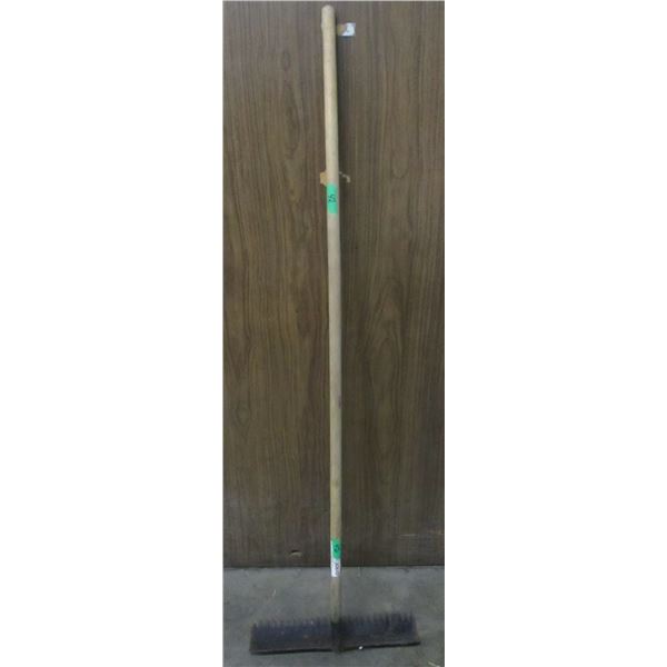 ESTATE:  19" LAWN RAKE