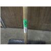 Image 3 : ESTATE:  19" LAWN RAKE