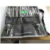 Image 3 : ESTATE:  SET OF SCREWDRIVERS IN CASE
