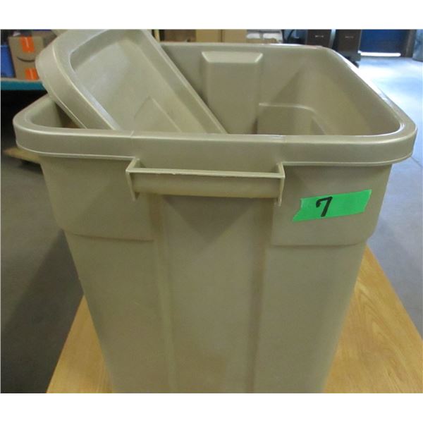 ESTATE:  TOTE & LID