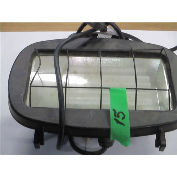 ESTATE:  QUARTZ WORK LIGHT