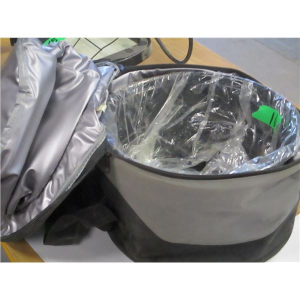 ESTATE:  FOLDABLE INSULATED WATER JUG