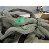 Image 2 : ESTATE:  BOX C/W TOW STRAPS