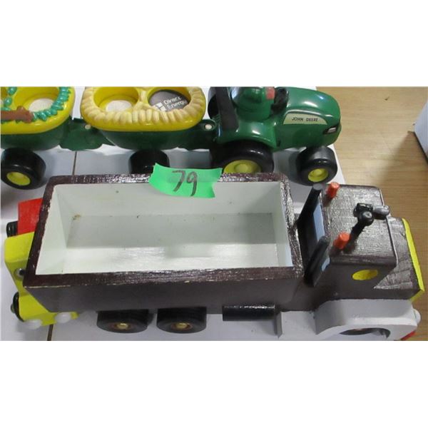 ESTATE:  BOX C/W ASSORTED TOYS