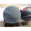 Image 2 : ESTATE:  2 BASKETBALLS