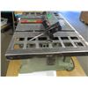 Image 2 : ESTATE:  10" DELTA TABLE SAW