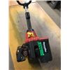Image 2 : HOMELITE GAS TRIMMER (NO GAS)