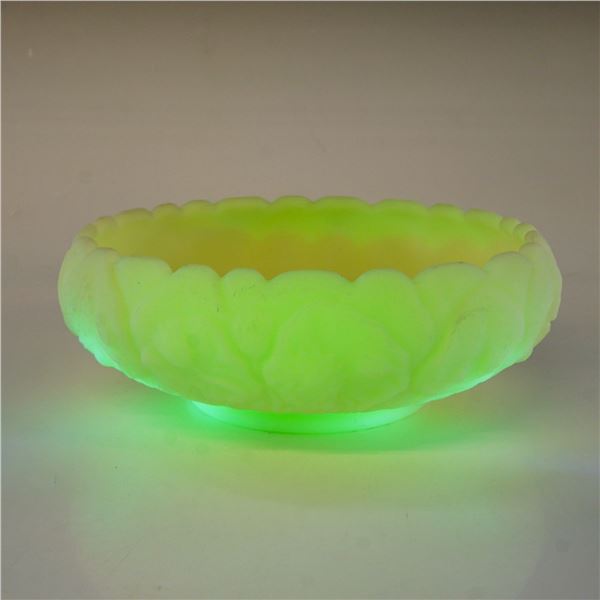 Fenton Water Lily Custard Satin Uranium Glass Bowl