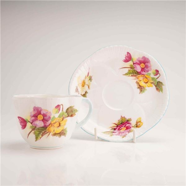 2pc Shelley England Fine Bone China Begonia Teacup and Saucer Set