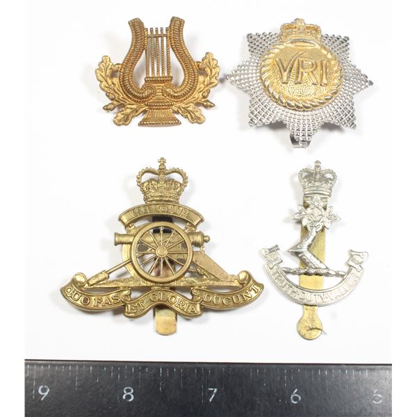 #205 Lot 4 Cap badges Canadian Intelligence Corps