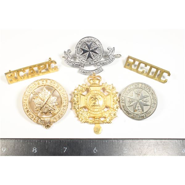 #206 Lot of Canadian Cap badges Shoulder Titles