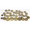Image 2 : #249 34 WW2 Canadian Army Buttons and Assorted