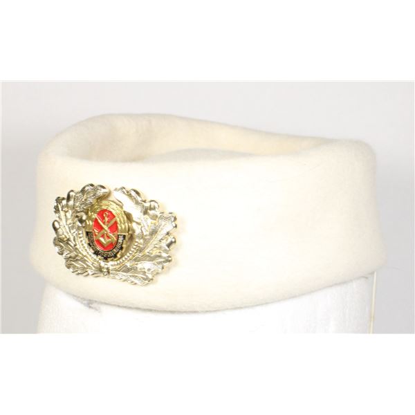 #286 East German Navy Women’s Filzkappen Hat