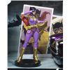 Image 3 : #319 1:24 Diecast Batman Batgirl 1957 Chevrolet