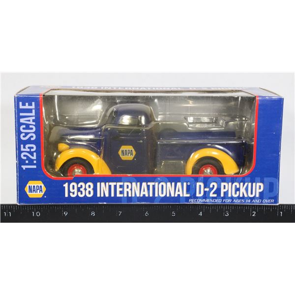 #329 1:25 Diecast 1938 International D-2 Pickup