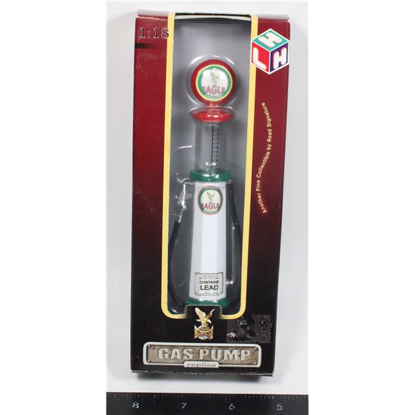 #384 1:18 Scale Eagle Gasoline Gas Pump Boxed
