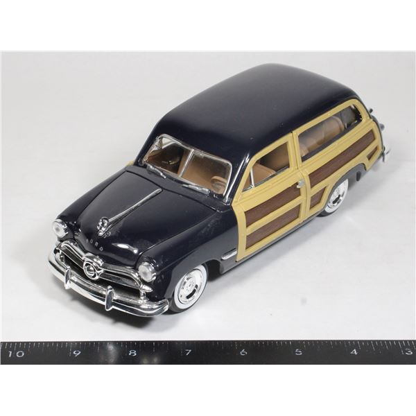 #393 1:24 Scale 1949 Ford Woody Wagon
