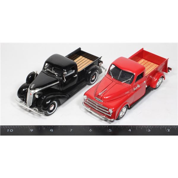 #401 Signature Diecast 1948 Dodge 1937 Studebaker