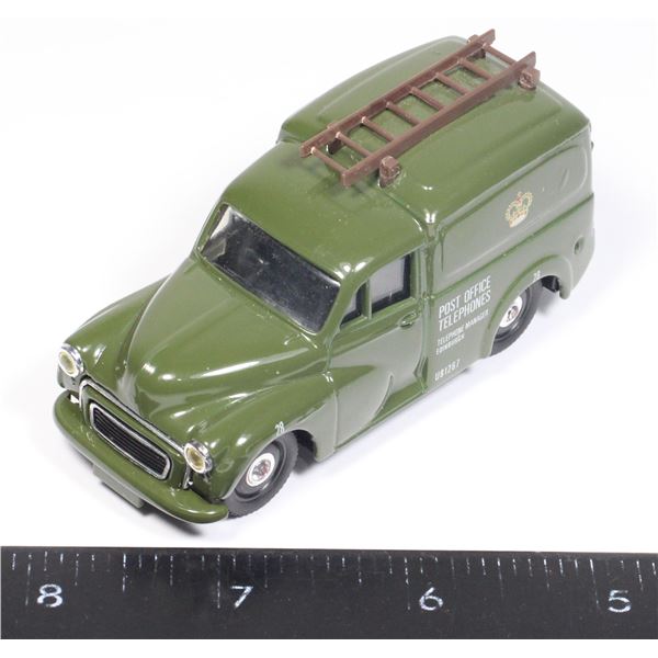 #410 Corgi Morris Minor Made in Great Britain Van