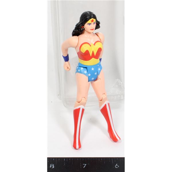 #519 Super Powers 1984 Wonder Woman Figure