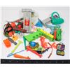 Image 1 : #533 Teenage Mutant Ninja Turtles Accessories Lot