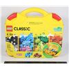 Image 1 : #570 Sealed Lego Classic 10713 Creative Suitcase