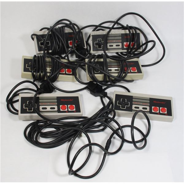 #609 Nintendo Entertainment System NES Controllers
