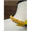 Image 6 : Poe Poe Mongo Yellow Shell Lei 32"L