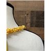 Image 7 : Poe Poe Mongo Yellow Shell Lei 32"L
