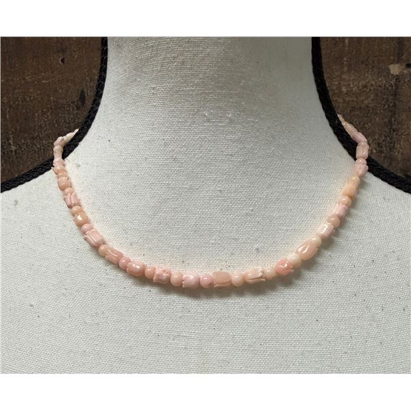 Angel Skin Coral Pikake Flower Lei w/ Coral Grotto Card 16"L