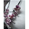 Image 5 : Vintage Mother of Pearl & Colored Shells Necklace on Leather Strand 40"L