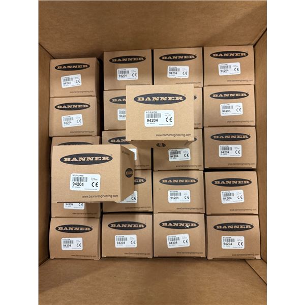 Lot of (22) Banner #B-TL70-Q1PMA Light Tower Bases
