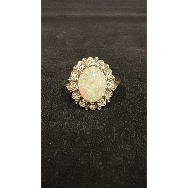 APPROX 14K LADIES CLUSTER RING SET WITH OPAL AND DIAMONDS (.015CT, 3.9G)