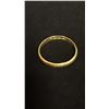 Image 2 : APPROX 18K LADIES WEDDING RING (2.2G)