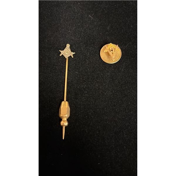 APPROX 14K STICK PIN & APPROX 10K TIE TACK (1.5G)