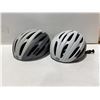 Image 1 : LOT DE 2 CASQUES DE VÉLO BELL AVENUE MIPS, TAILLE M, BLANC/ARGENT, SANS BOÎTE
