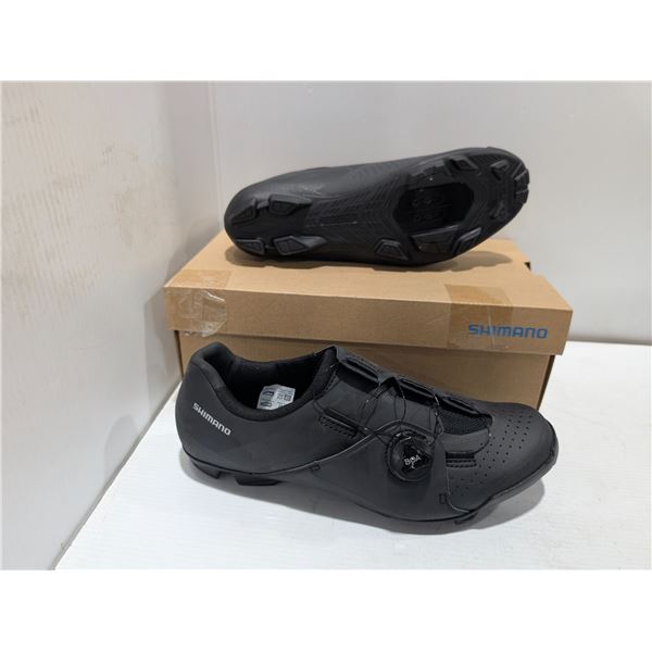CHAUSSURES DE VÉLO DE MONTAGNE SHIMANO SH-XC300, TAILLE 43 EU, NOIR