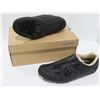 Image 1 : CHAUSSURES DE VÉLO DE ROUTE FEMME SHIMANO SH-RC300W, TAILLE 41 EU, NOIR