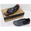 Image 1 : CHAUSSURES DE VÉLO DE ROUTE FEMME PEARL IZUMI W ATTACK, TAILLE 39 EU, NOIR