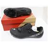 Image 1 : CHAUSSURES DE VÉLO DE ROUTE SPECIALIZED TORCH 1.0, TAILLE 46 EU, NOIR