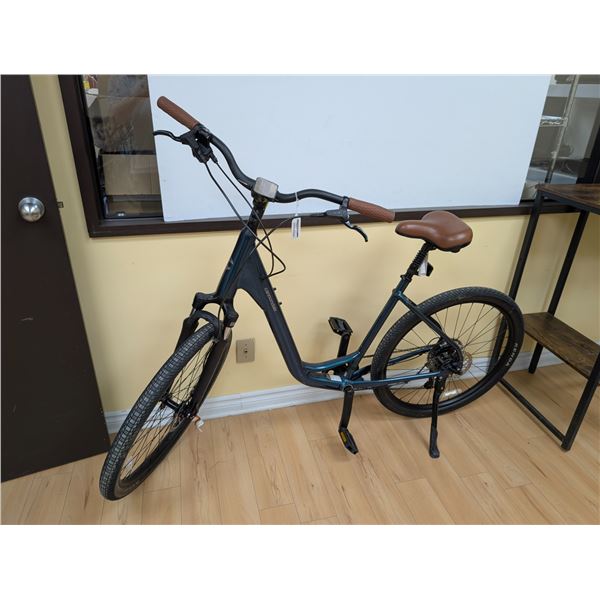 VÉLO HYBRIDE CANNONDALE ADVENTURE 1, LARGE CADRE, 8 VITESSES, VERT SARCELLE, ,