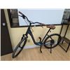Image 1 : VÉLO HYBRIDE CANNONDALE ADVENTURE 1, LARGE CADRE, 8 VITESSES, VERT SARCELLE, ,