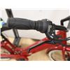 Image 5 : VÉLO ÉLECTRIQUE STONERIDGE E350, ROUGE, SANS BATTERIE, TEL QUEL