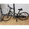 Image 1 : VÉLO DE MONTAGNE GENESIS TRAFIK 1.0 SE FEMME, PETIT CADRE, NOIR