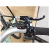 Image 4 : VÉLO HYBRIDE KHS URBAN XCAPE FEMME, PETIT CADRE 15,5 PO, VERT HIVERNAL