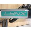 Image 2 : VÉLO POUR FILLE LYNX, CHROME/TURQUOISE/CHARBON