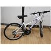 Image 7 : VÉLO SUPERCYCLE 24 PO, BLANC, USAGÉ
