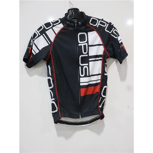 LOT DE MAILLOTS À MANCHES COURTES OPUS, NOIR/BLANC/ROUGE (2-L, 5-M, 1-S, 2-XS)